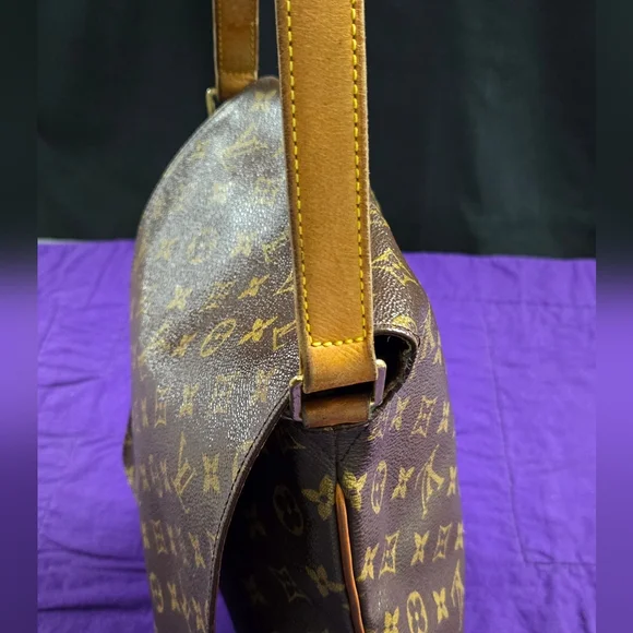 Louis Vuitton Brown Monogram Messenger Bag - Picture 9 of 15